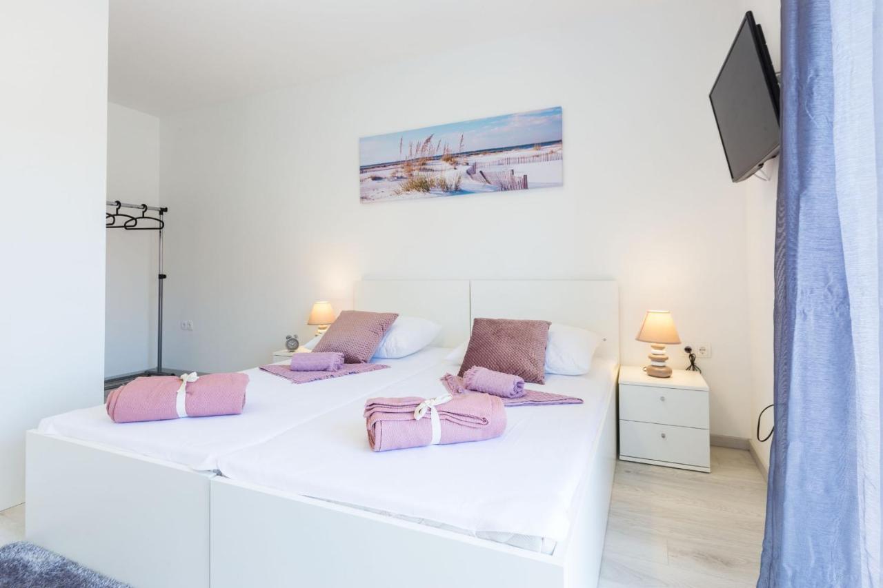 2Sis 2 Apartments Zadar Buitenkant foto