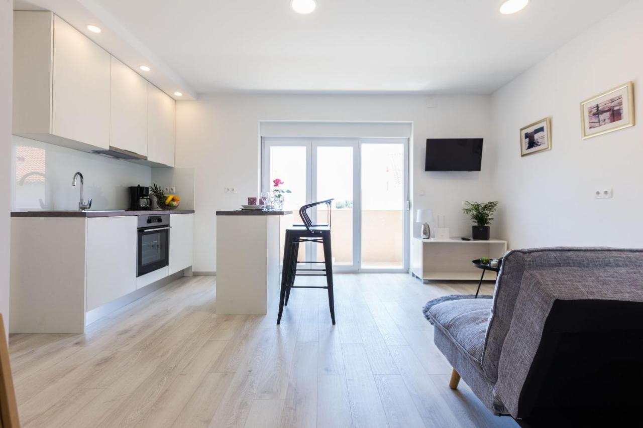 2Sis 2 Apartments Zadar Buitenkant foto